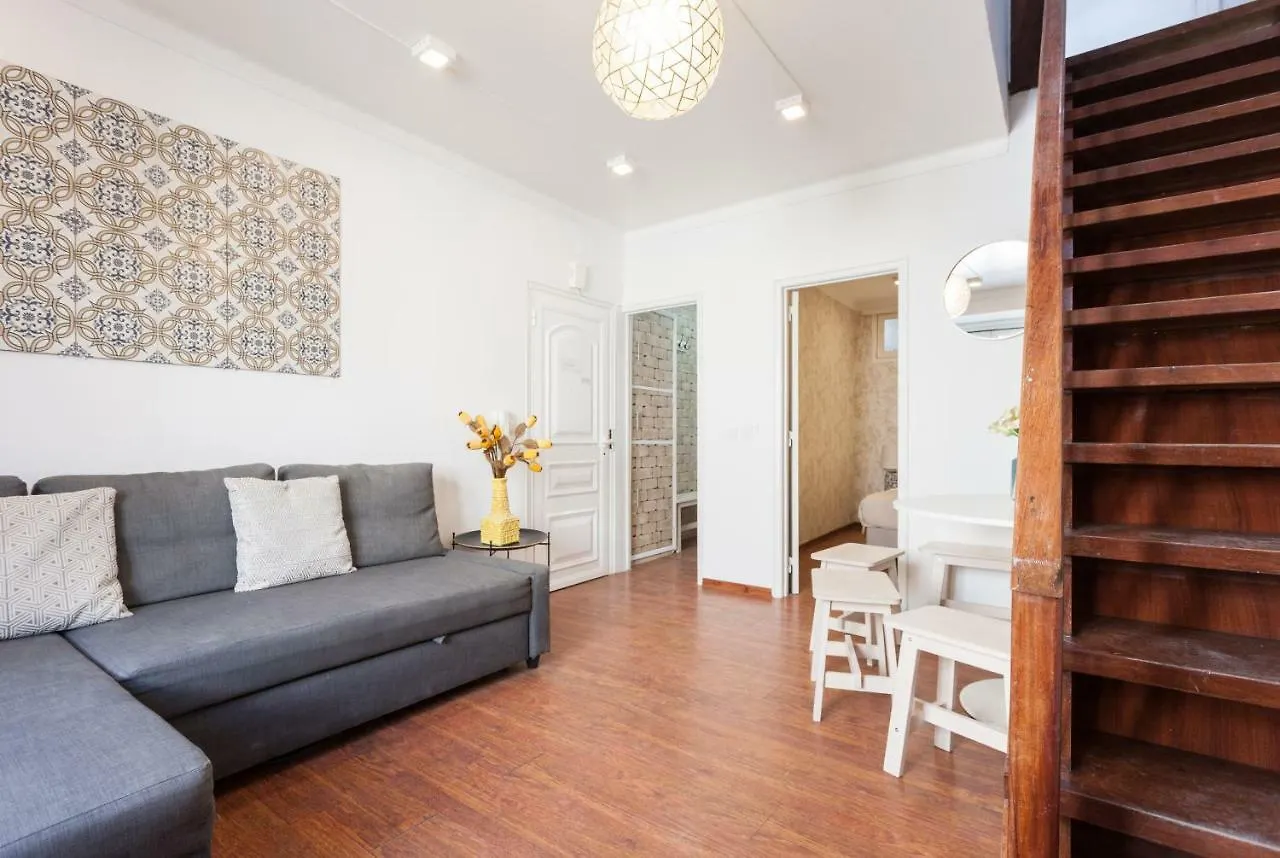 Liberty Duplex Three-Bedroom Apartments - By Lu Holidays Lissabon 0*,  Portugal