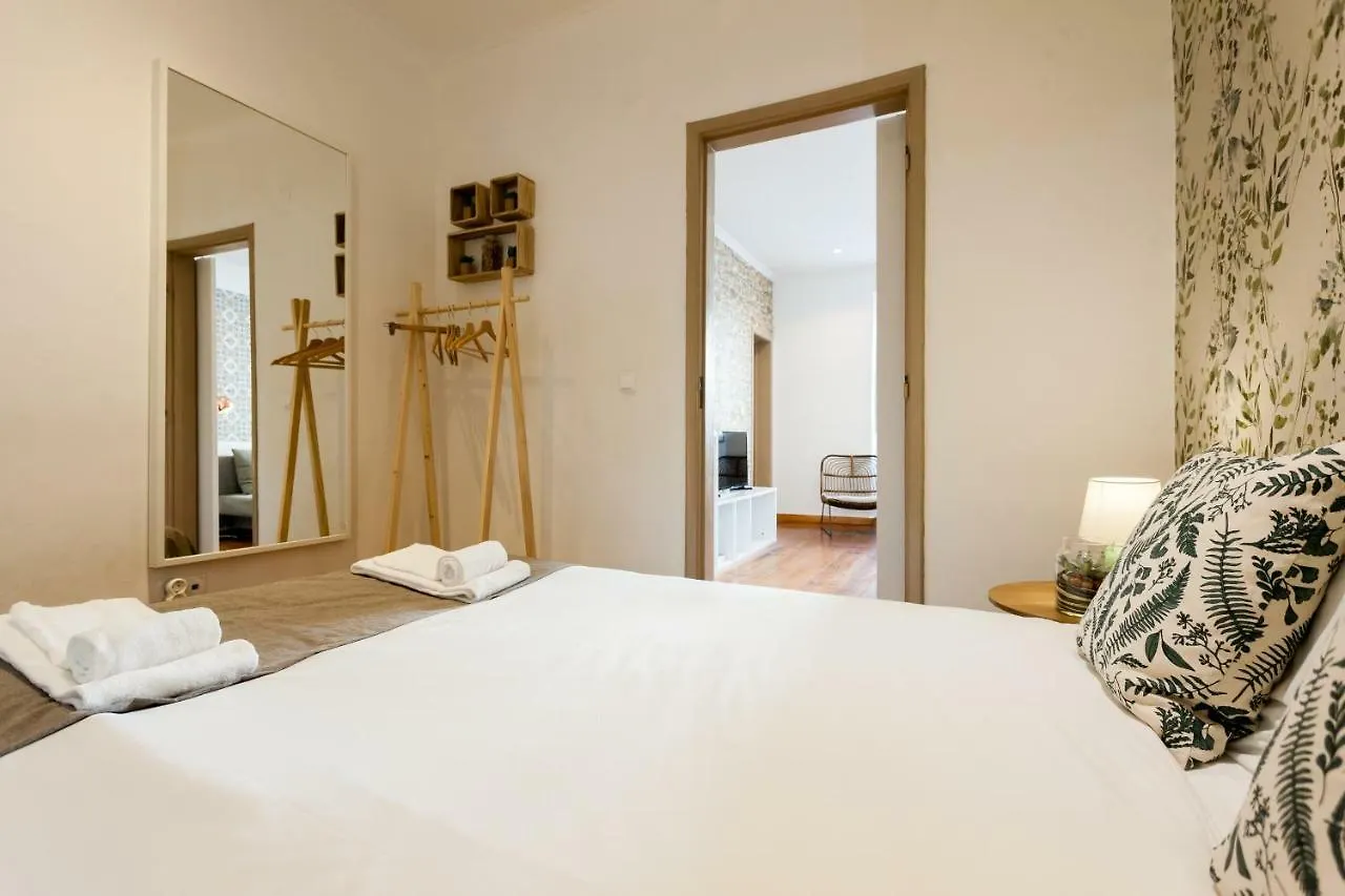 Liberty Duplex Three-Bedroom Apartments - By Lu Holidays Lisbon
