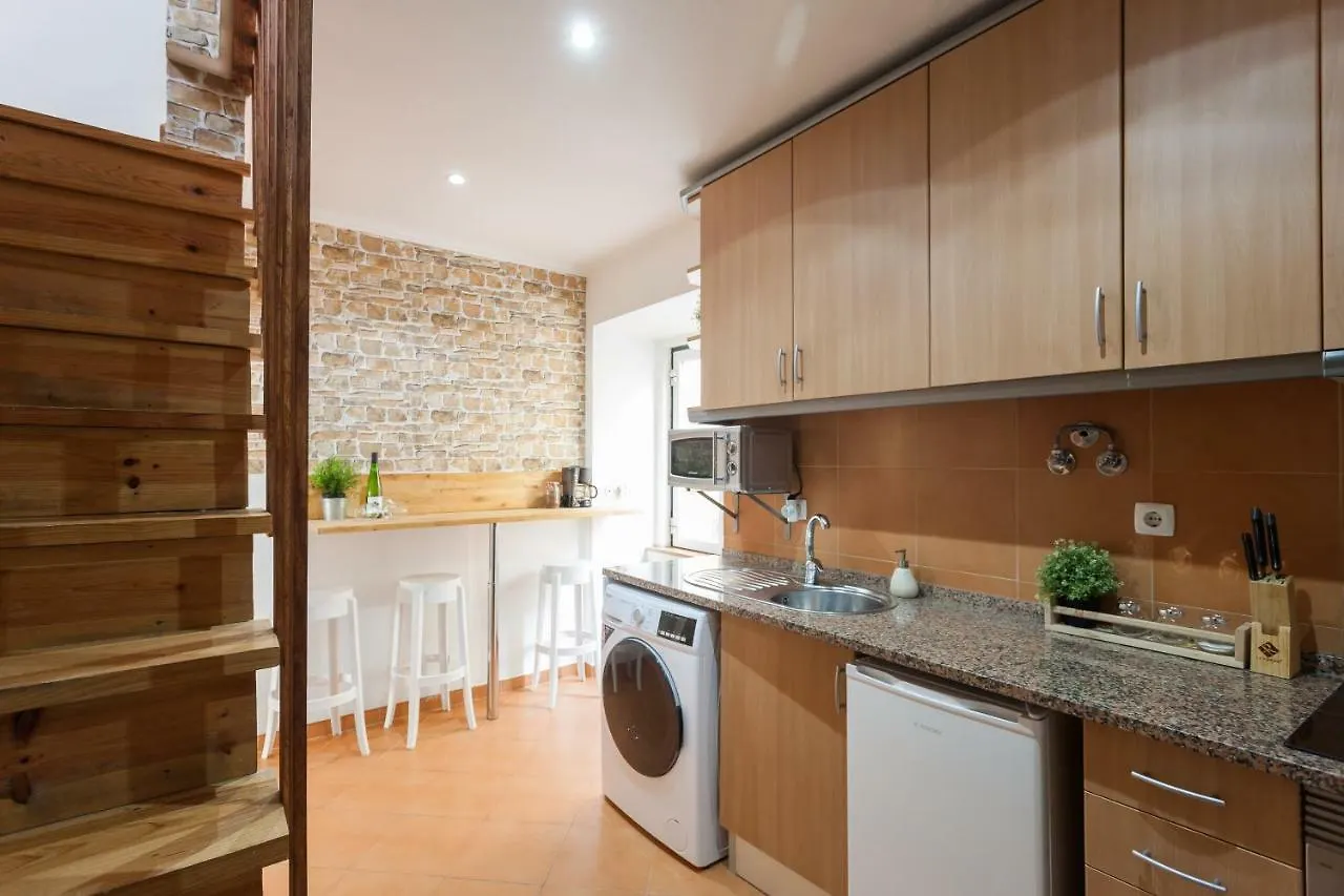 Liberty Duplex Three-Bedroom Apartments - By Lu Holidays Lisbon 0*,
